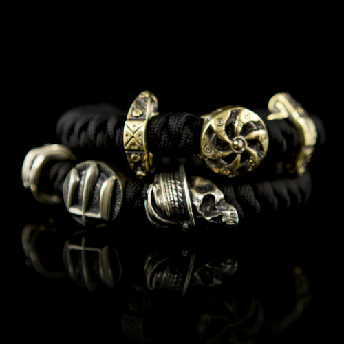 Paracord bracelets with beads